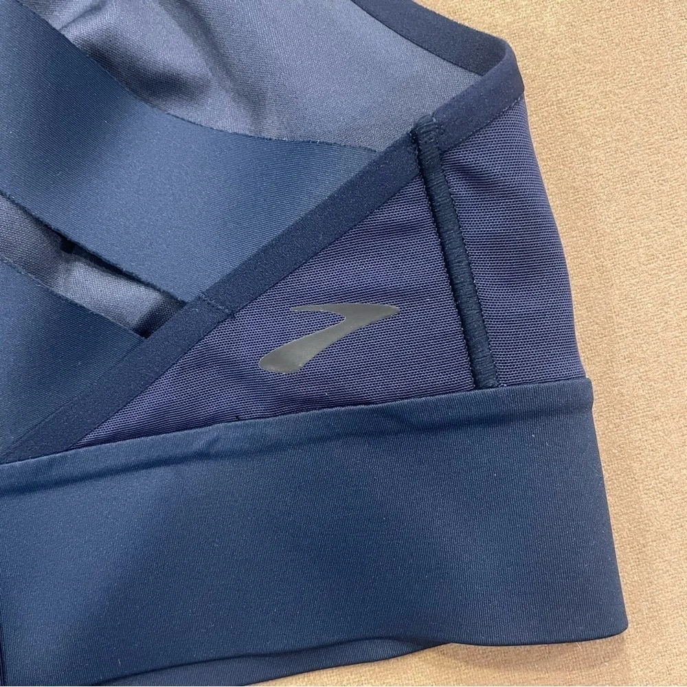 Brooks Drive Interlace Run Bra Navy Blue Size 32C/D